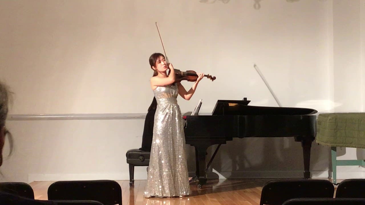 Bin Gui performing Britten violin concerto
